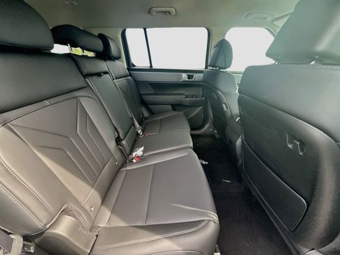 New 2027 Hyundai Santa Fe SEL FWD image 19