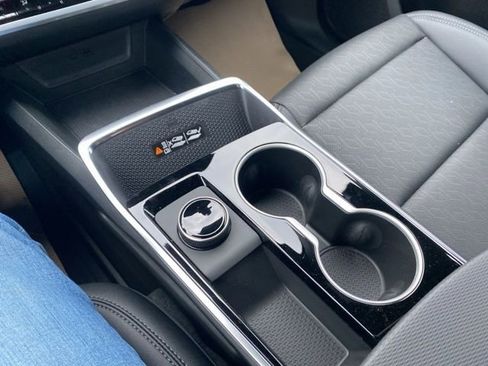 New 2026 Chevrolet Equinox LT w/ Convenience Package II image 14