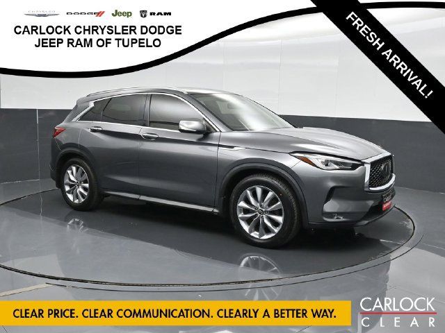 Used 2019 INFINITI QX50 Luxe w/ Navigation Package AWD/4WD image 6