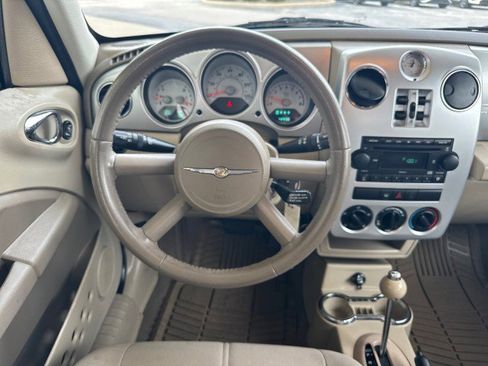 Used 2007 Chrysler PT Cruiser Limited image 8