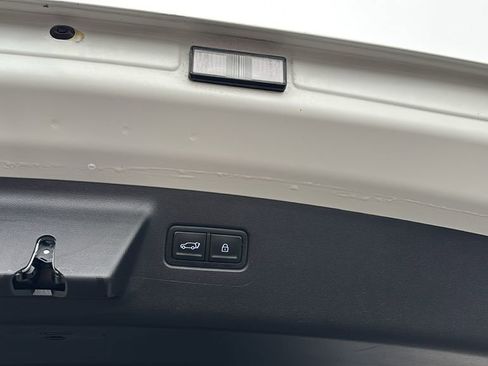 Used 2025 Hyundai Santa Fe Limited image 37