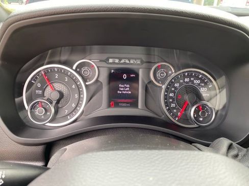 Used 2025 RAM 2500 Big Horn AWD/4WD image 21