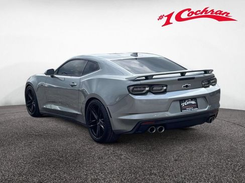 Used 2023 Chevrolet Camaro LT RWD image 9