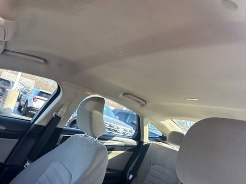 Used 2018 Ford Fusion S image 22