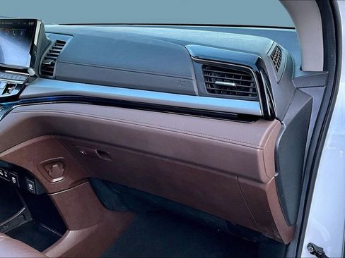 Used 2025 Honda Odyssey Touring image 21