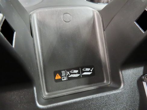 Used 2025 GMC Sierra 2500 AT4X w/ AT4X AEV Edition image 72