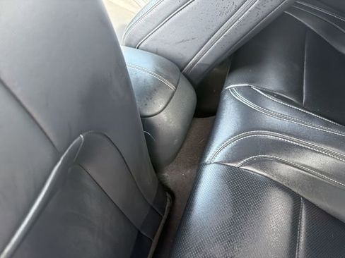 Used 2025 Ford Mustang Premium RWD image 22