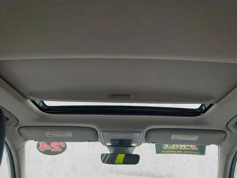 Used 2024 Honda Civic Touring image 23