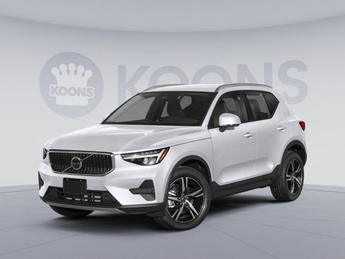 Used 2023 Volvo XC40 B5 Plus w/ Driver Assist Package AWD/4WD image 1