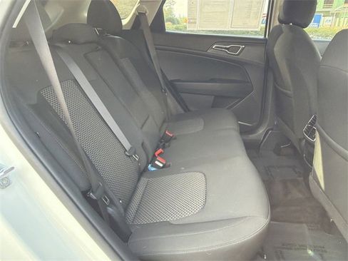 Certified 2025 Kia Sportage LX image 12