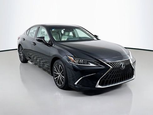 Certified 2023 Lexus ES 350 w/ Premium Package image 3
