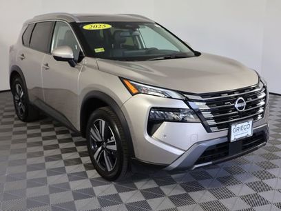 Used 2025 Nissan Rogue SL w/ SL Premium Package