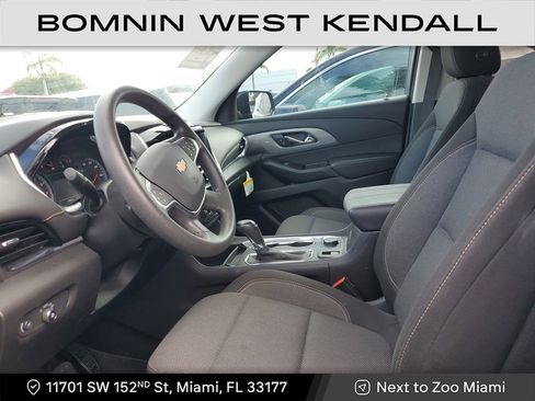 Used 2020 Chevrolet Traverse LS image 8