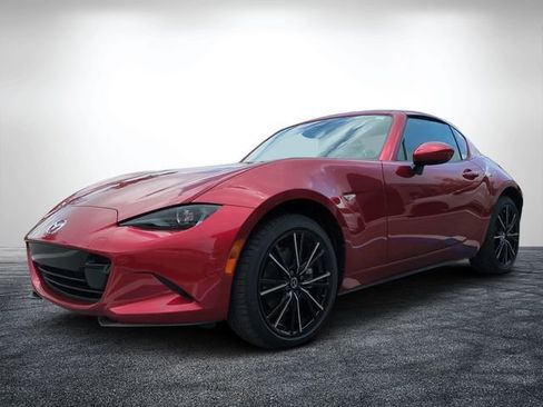 New 2026 MAZDA MX-5 Miata RF Grand Touring RWD image 8