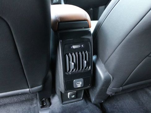 Used 2025 Jeep Compass Limited AWD/4WD image 33