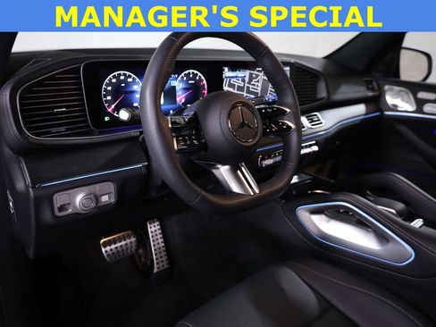 Used 2025 Mercedes-Benz GLS 450 4MATIC image 30