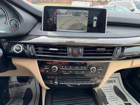 Used 2016 BMW X5 xDrive40e image 11