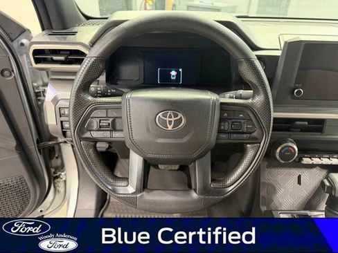 Used 2024 Toyota Tacoma SR5 AWD/4WD image 10