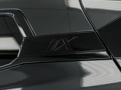 Used 2024 BMW iX M60 w/ Luxury Package AWD/4WD image 11