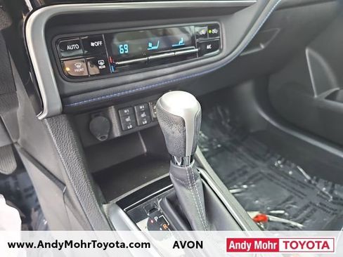 Used 2017 Toyota Corolla XSE image 23