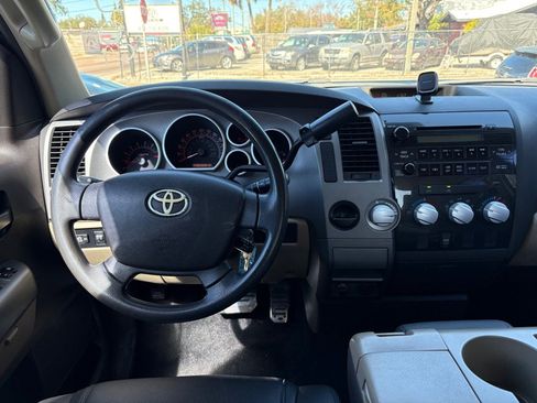 Used 2010 Toyota Tundra 2WD Double Cab image 17