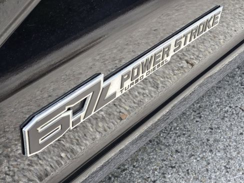 Used 2024 Ford F350 Lariat w/ Lariat Ultimate Package AWD/4WD image 14