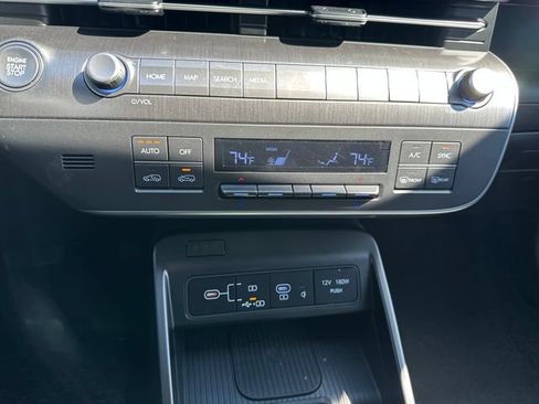 New 2026 Hyundai Kona SEL Premium AWD/4WD image 16