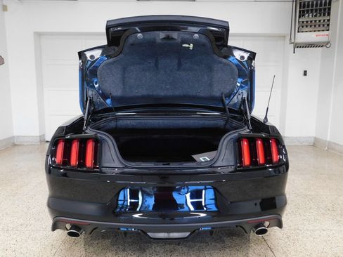 Used 2016 Ford Mustang GT Premium w/ Equipment Group 401A RWD image 78