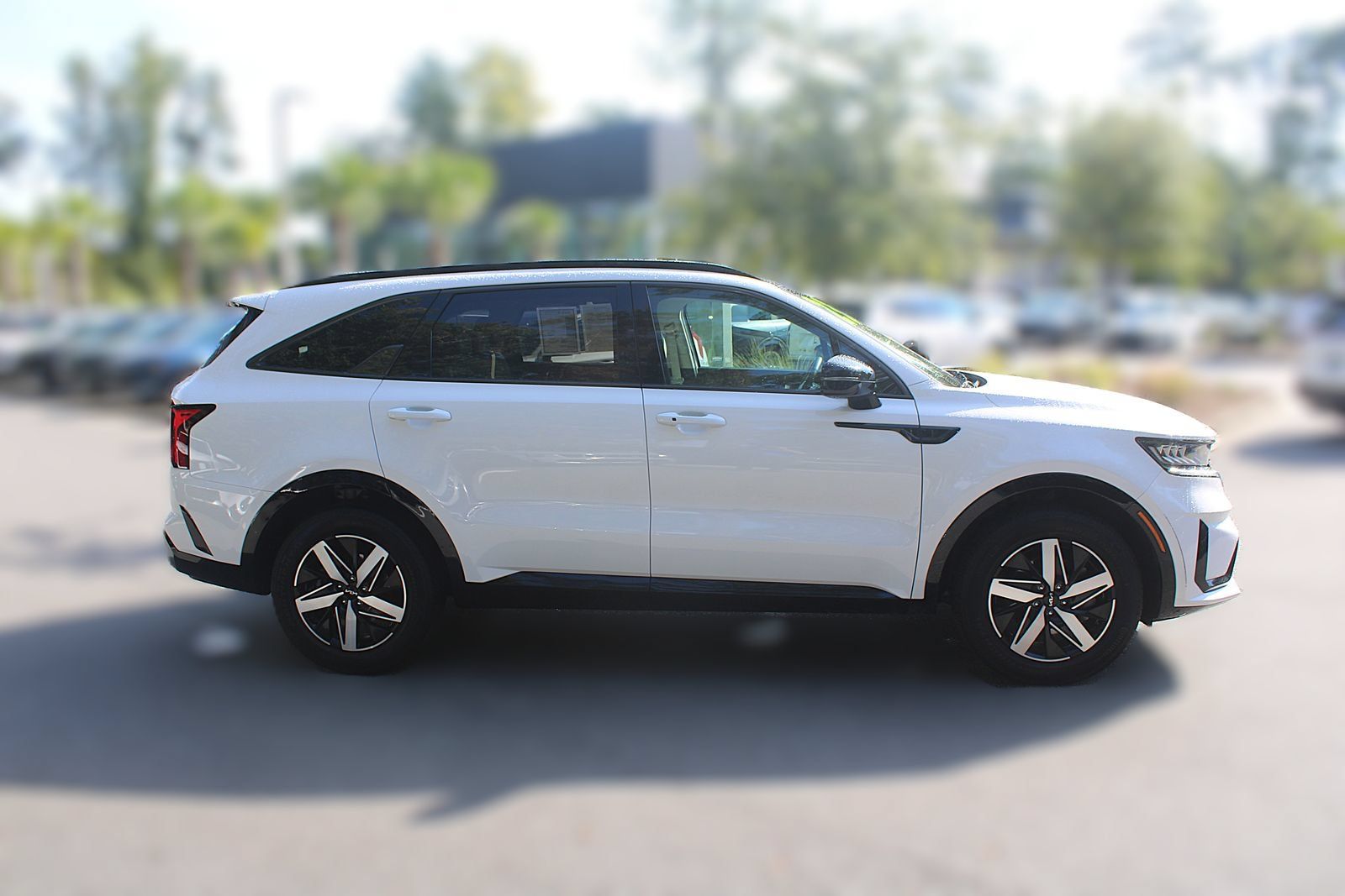 Certified 2023 Kia Sorento S w/ Panoramic Sunroof Package FWD image 14