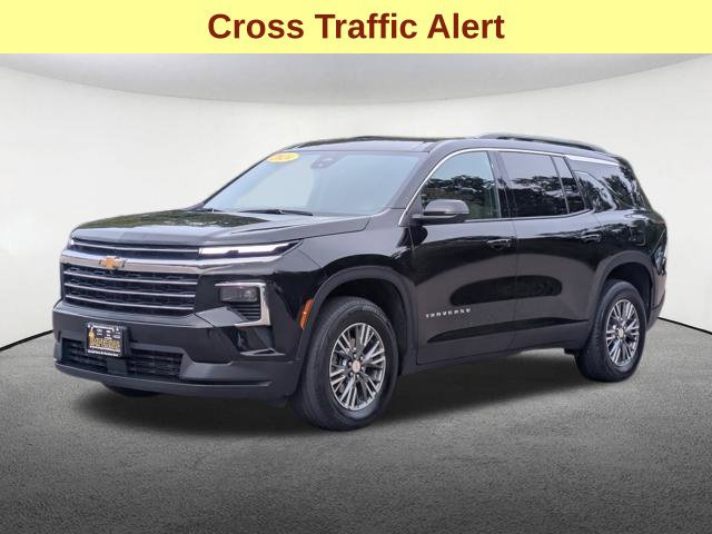 Used 2024 Chevrolet Traverse LT AWD/4WD image 10