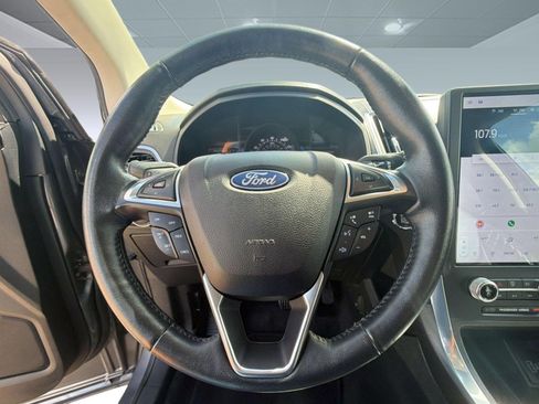 Used 2023 Ford Edge Titanium AWD/4WD image 11