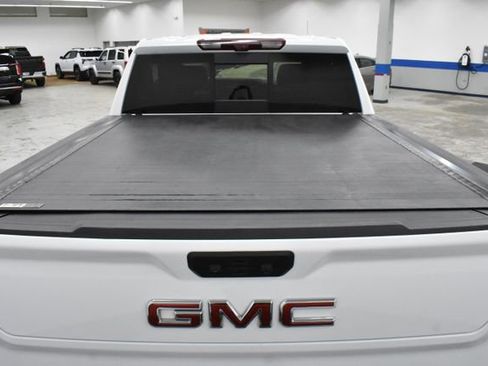 Used 2024 GMC Sierra 1500 AT4 w/ Technology Package image 15