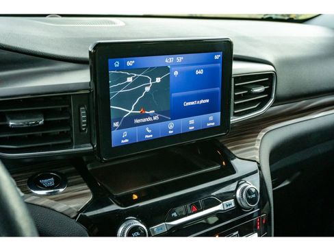 Used 2024 Ford Explorer Limited image 22