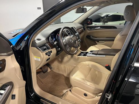 Used 2013 Mercedes-Benz ML 350 4MATIC image 9
