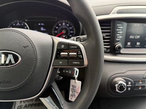 Used 2020 Kia Sorento LX AWD/4WD image 20