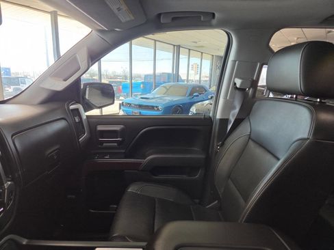 Used 2017 GMC Sierra 1500 SLT image 18