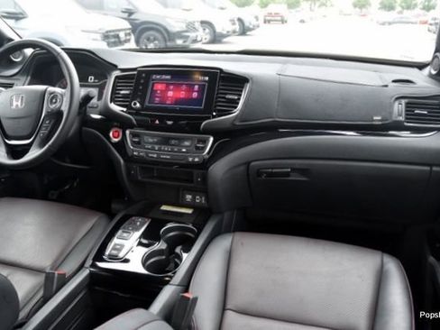 Used 2022 Honda Ridgeline Black Edition image 19