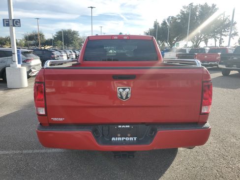 Used 2019 RAM 1500 Express image 7