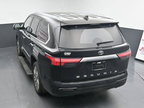 Used 2025 Toyota Sequoia Capstone image 37