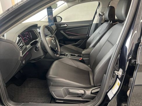 Certified 2020 Volkswagen Jetta SEL FWD image 9