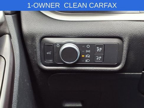 Used 2020 Ford Explorer XLT RWD image 21