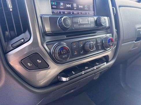 Used 2018 Chevrolet Silverado 1500 LT w/ All Star Edition AWD/4WD image 17