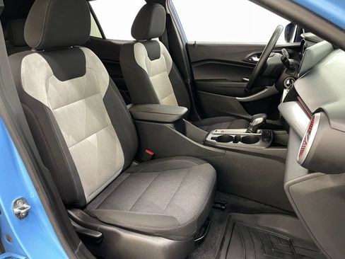 Certified 2024 Chevrolet Trax RS w/ Driver Confidence Package FWD image 37