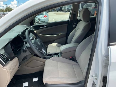 Used 2021 Hyundai Tucson SEL FWD image 11