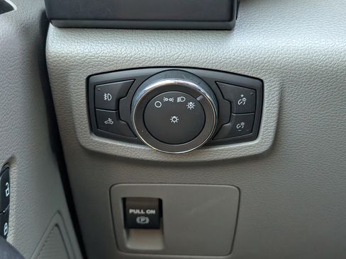 Used 2018 Ford F150 XL w/ Equipment Group 101A Mid image 23