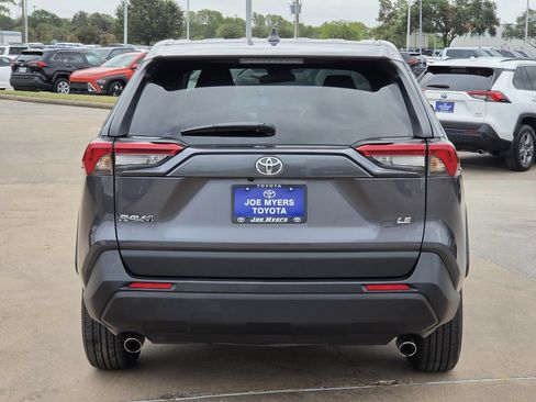 Used 2025 Toyota RAV4 LE FWD image 8
