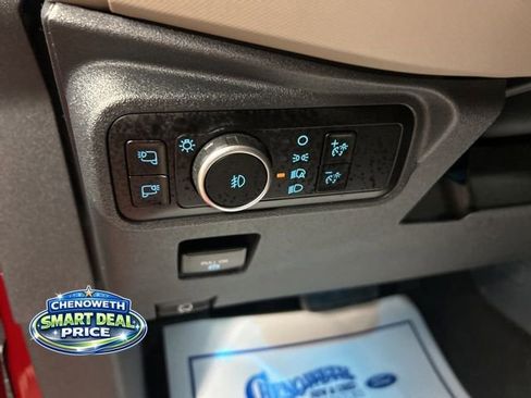 Used 2023 Ford Bronco Wildtrak image 13