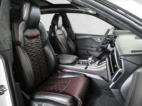 New 2026 Audi RS Q8 performance image 22