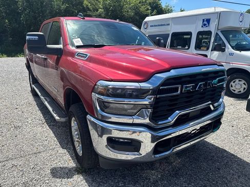 Used 2026 RAM 2500 Big Horn AWD/4WD image 2