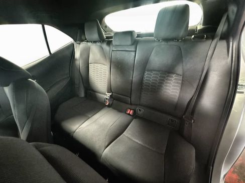 Used 2019 Toyota Corolla SE w/ Carpet Mat Package FWD image 24